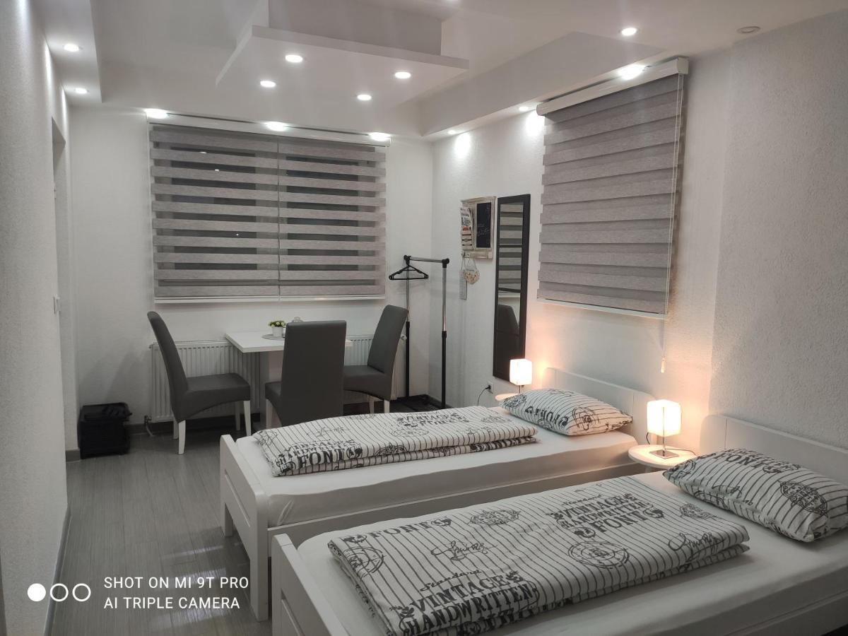 Apartments Airport Inn Dubrave Gornje Zewnętrze zdjęcie
