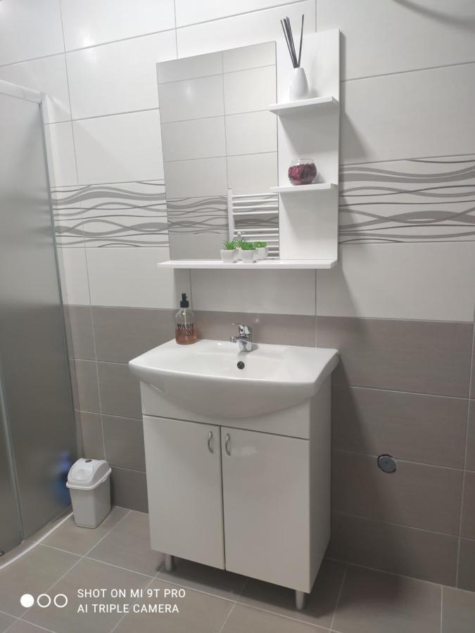Apartments Airport Inn Dubrave Gornje Zewnętrze zdjęcie